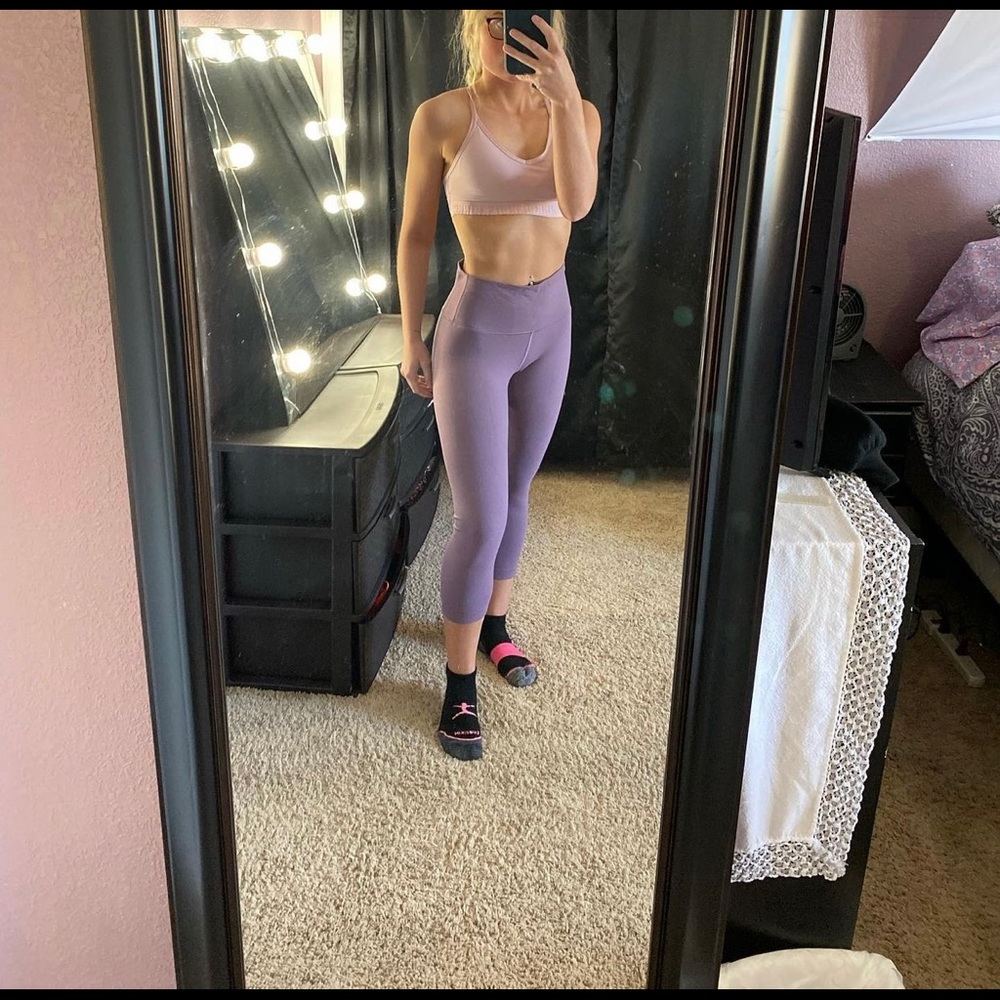 Lululemon align crops